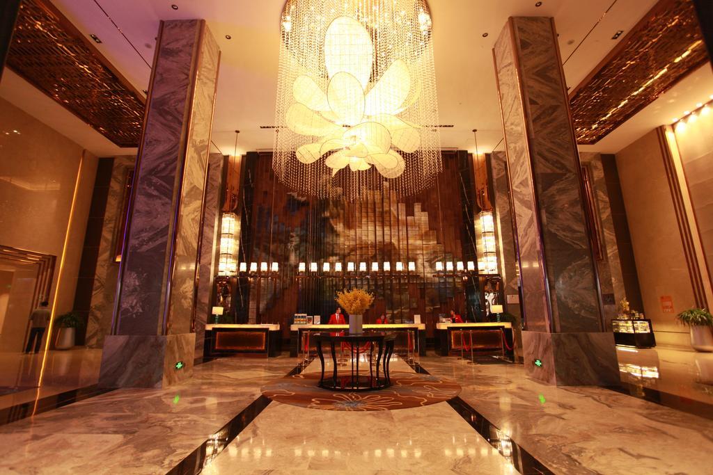 Howard Johnson Qinlu Plaza Yingtan Extérieur photo