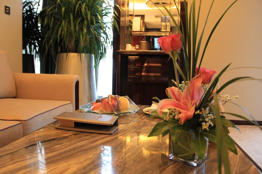 Howard Johnson Qinlu Plaza Yingtan Extérieur photo
